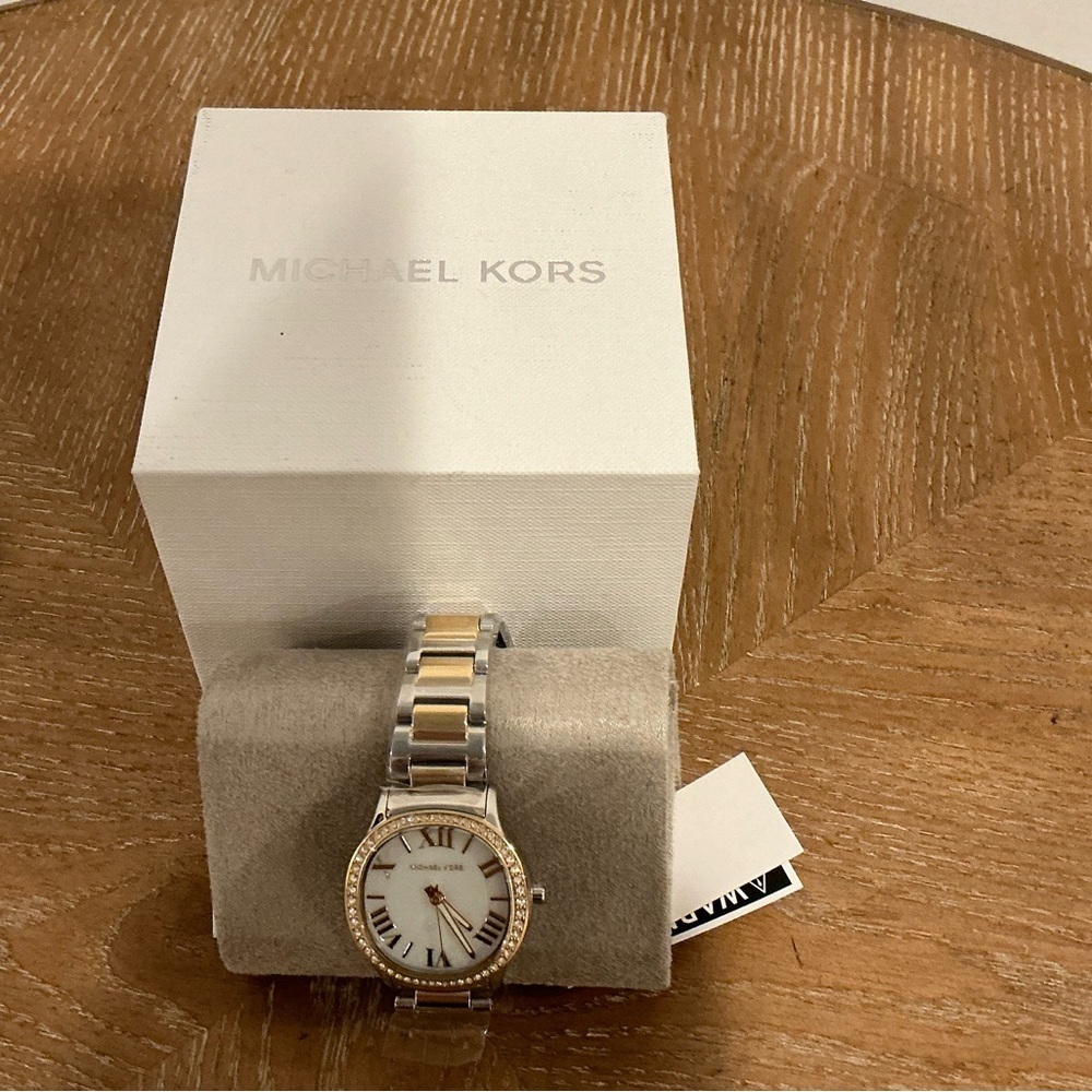 MICHAEL KORS
Mini Sage Pavé Two-Tone Watch - Picture 6 of 6